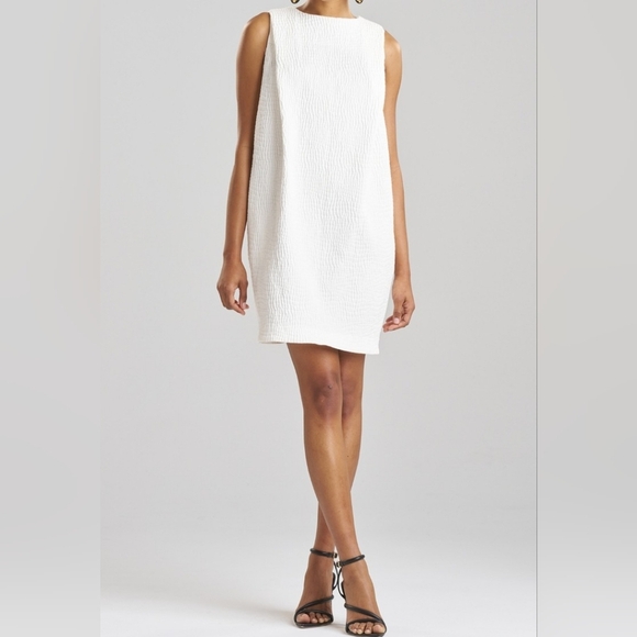 NATORI TEXTURED COTTON JACQUARD SHIFT DRESS. - Picture 1 of 13